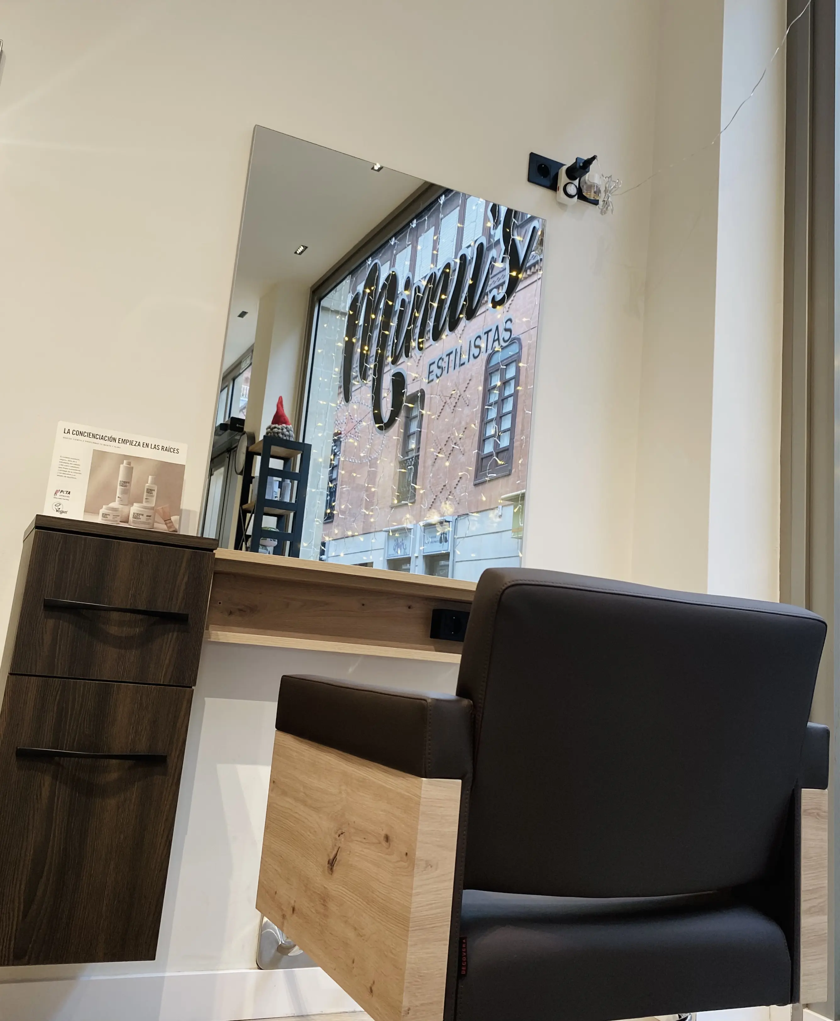 Trabajos de peluquería y estética realizados en Mimu's Estilistas